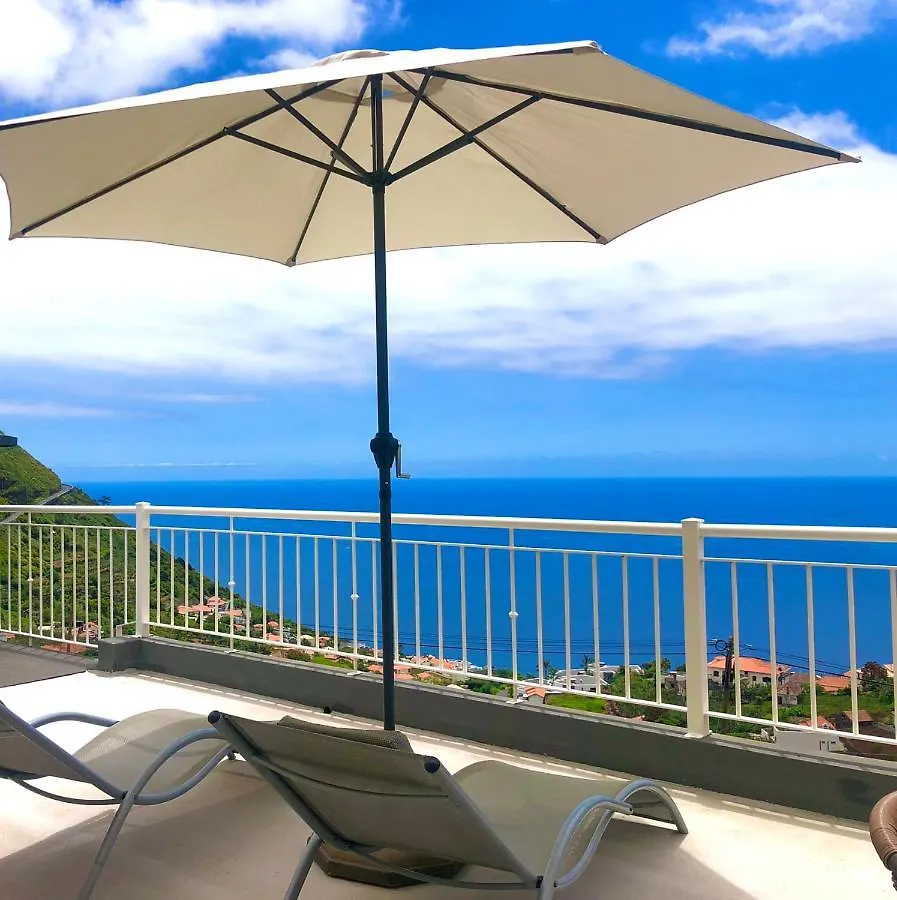 Casa Neves Three Bedrooms And Fantastic Sea View Arco da Calheta  0*, Arco da Calheta (Madeira) Portugal