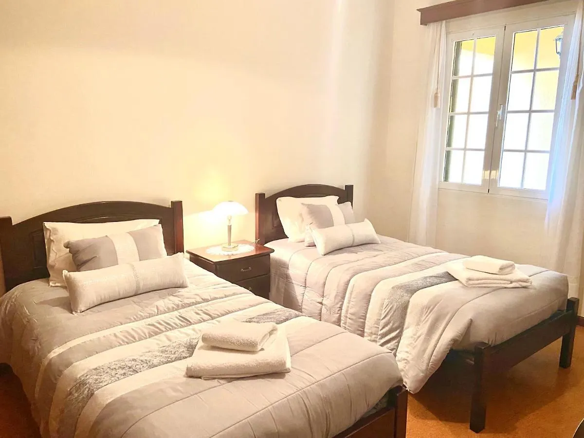 Casa Neves Three Bedrooms And Fantastic Sea View Arco da Calheta  0*, Arco da Calheta (Madeira) Portugal