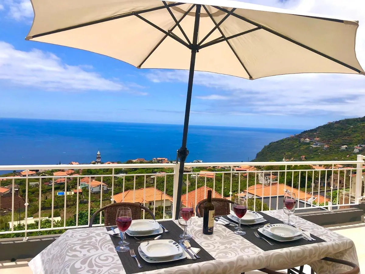 Casa Neves Three Bedrooms And Fantastic Sea View 阿科达卡列塔 0*,  葡萄牙